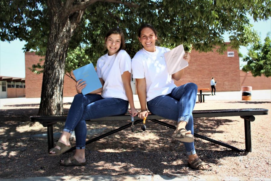 Callie Shea and Madison Martinez pose in twining outfits for twin day. 