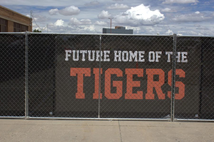 Signs+are+clear+around+campus+that+the+Future+home+of+the+Tigers+is+under+construction.