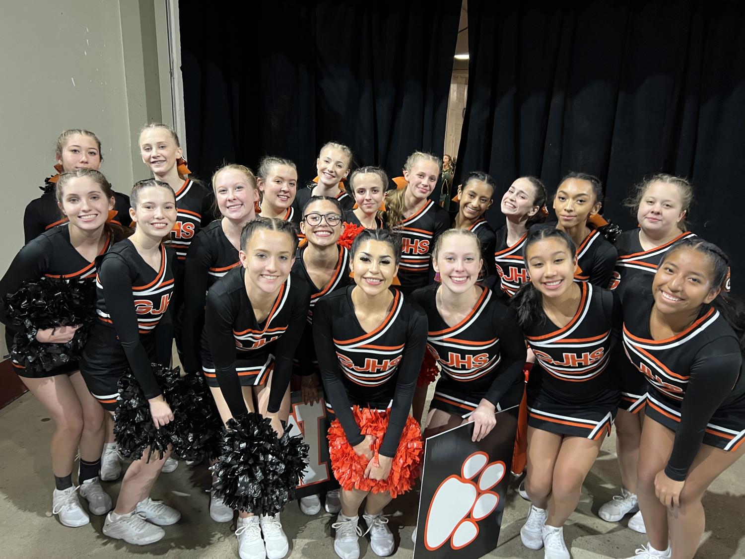 GJHS Cheer team backstage before competing at finals.
